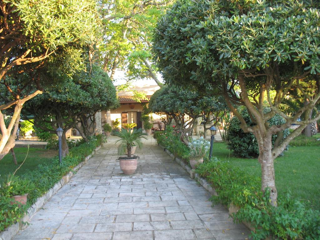 Villa Cecilia Матино Номер фото
